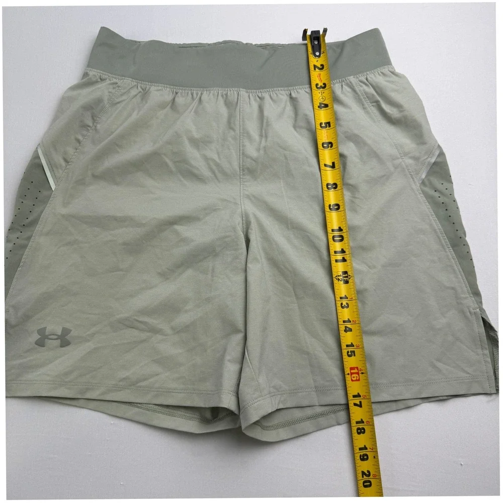 Under Armour Speedpocket Shorts Womens M Green Excellent Running Athletic